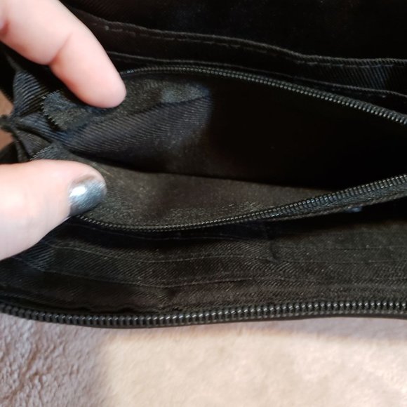 SOLD ON MER - Picture 5 of 8